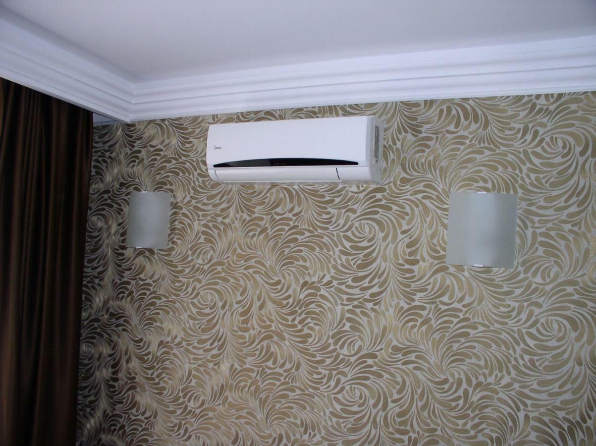 Lvv Palace Apartment Слънчев бряг Екстериор снимка